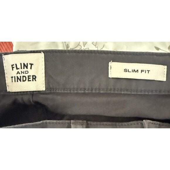 Flint and Tinder 365 Charcoal Slim Fit 5 Pocket Pants Men’s Size 29 x 30 - Picture 7 of 9